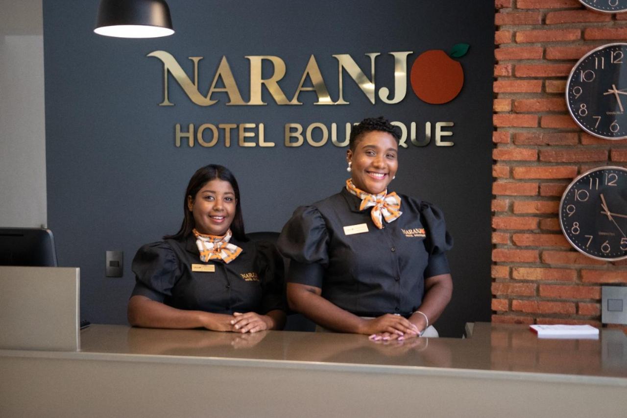 Naranjo Hotel Boutique Higüey Buitenkant foto